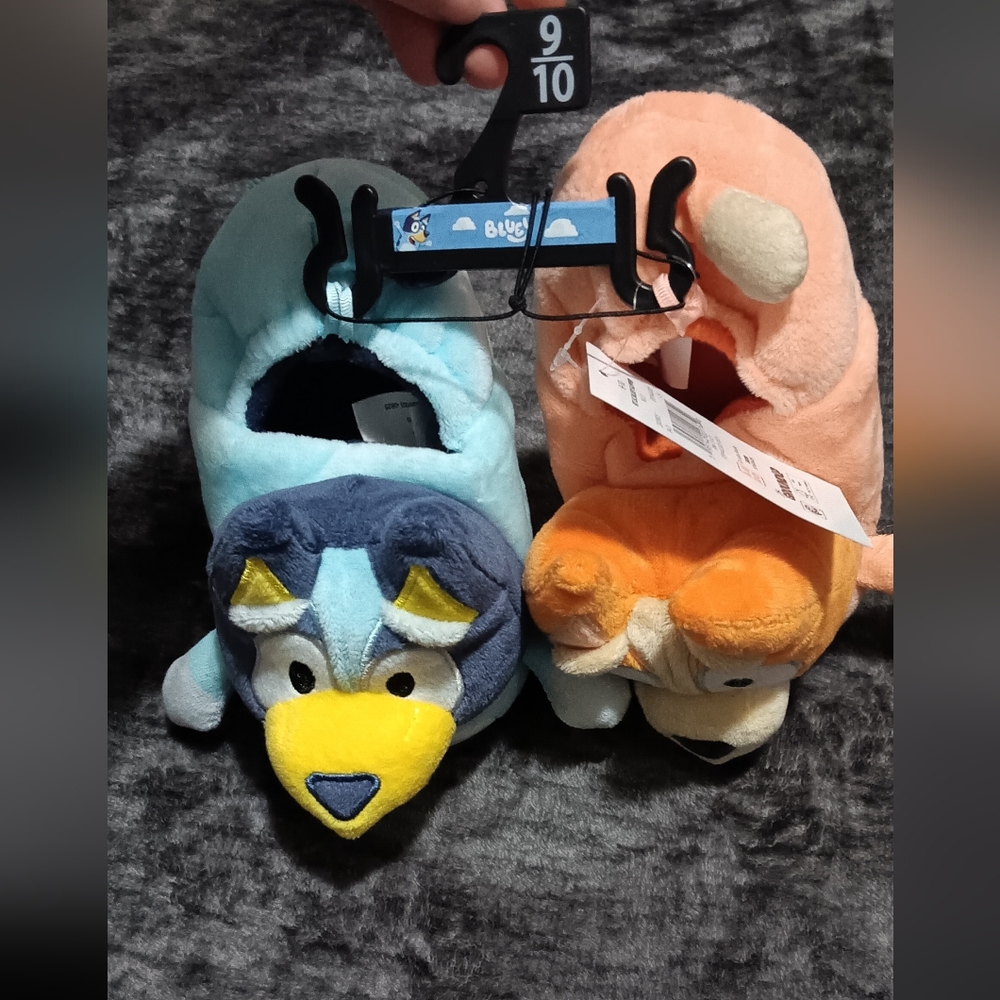 NWT Bluey & Bingo Disney House Shoes Kids Size: 9/10 - Picture 2 of 8